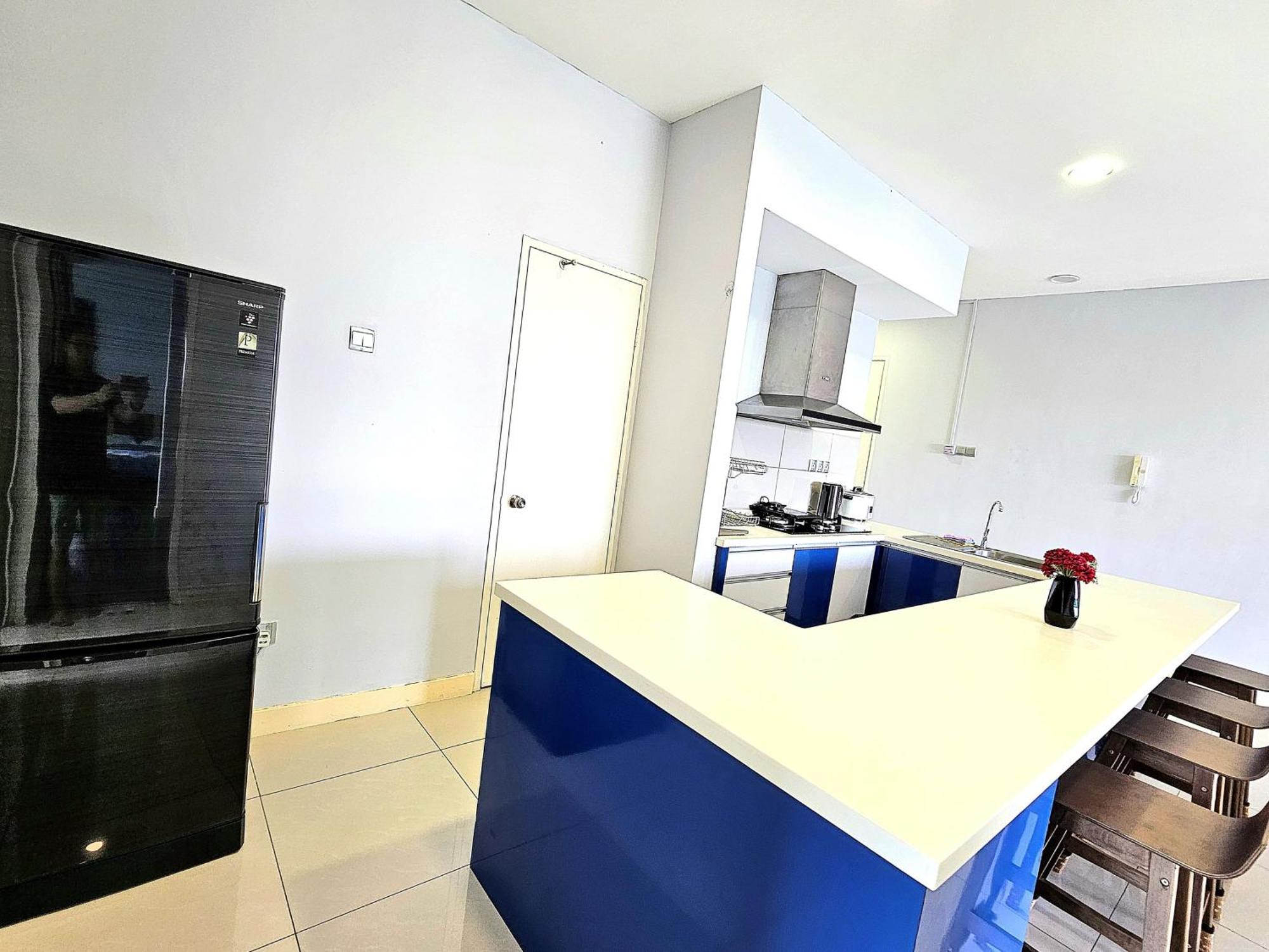 Apartment The Loft D Residence, Imago Kk - 4 Bedrooms, 10pax *