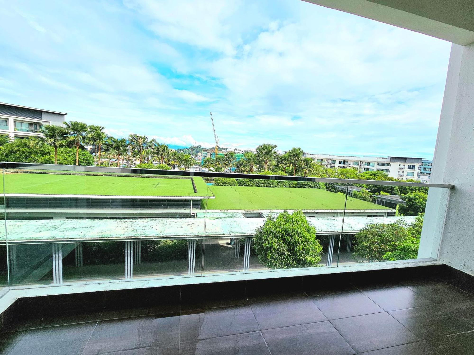 Apartment The Loft D Residence, Imago Kk - 4 Bedrooms, 10pax *
